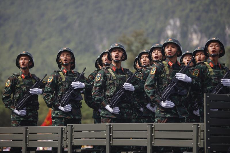 Quân đội, công an phô diễn sức mạnh với dàn khí tài hiện đại- Ảnh 12. Quân đội, công an phô diễn sức mạnh với dàn khí tài hiện đại- Ảnh 12.