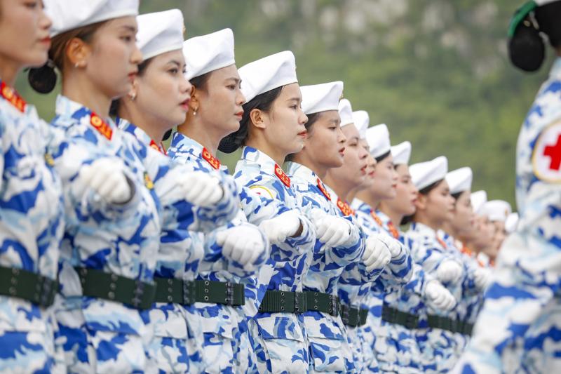 Kỵ binh xuất hiện tại buổi hợp luyện nhiệm vụ diễu binh A80- Ảnh 7. Kỵ binh xuất hiện tại buổi hợp luyện nhiệm vụ diễu binh A80- Ảnh 7.