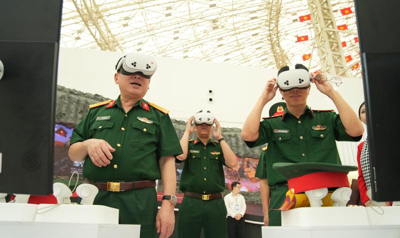 Tầm vóc siêu đô thị TP.HCM tại triển lãm thành tựu đất nước- Ảnh 4.