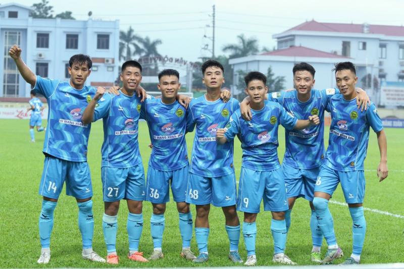 'Siêu nhân' Trần Gia Huy ngày nào, nay đã khoác áo HAGL đá V-League - Ảnh 5.