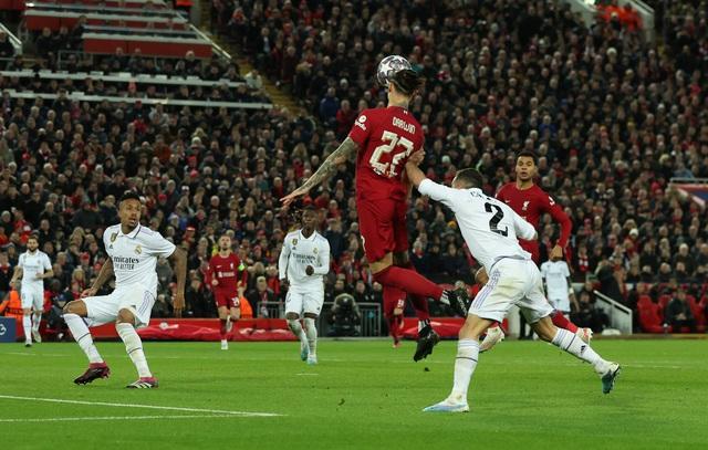 Champions League: Real Madrid đấu Liverpool, Barcelona gặp PSG ở vòng bảng - Ảnh 1.