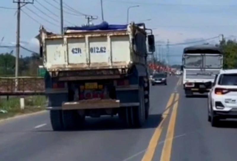 Tây Ninh: Phạt tài xế xe tải lấn làn chạy ngược chiều, ép đầu xe khác- Ảnh 1. Tây Ninh: Phạt tài xế xe tải lấn làn chạy ngược chiều, ép đầu xe khác- Ảnh 1.