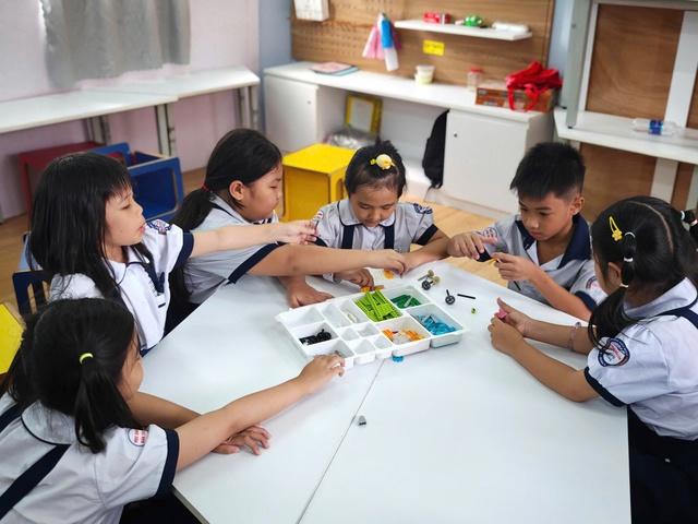 Dạy học 2 buổi/ngày: Nỗi lo buổi 'chính', buổi 'phụ'  - Ảnh 1.
