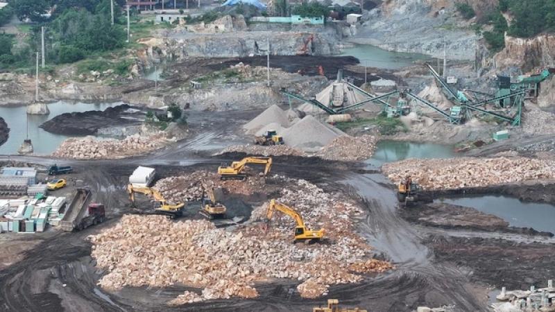 Điều tra sai phạm khai thác khoáng sản tại Dự án Shinhan - Ảnh 1.
