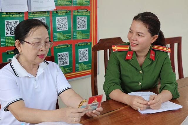 Giữ Tổ quốc bình yên: Câu chuyện tử tế của nữ chỉ huy hết lòng vì dân- Ảnh 4.