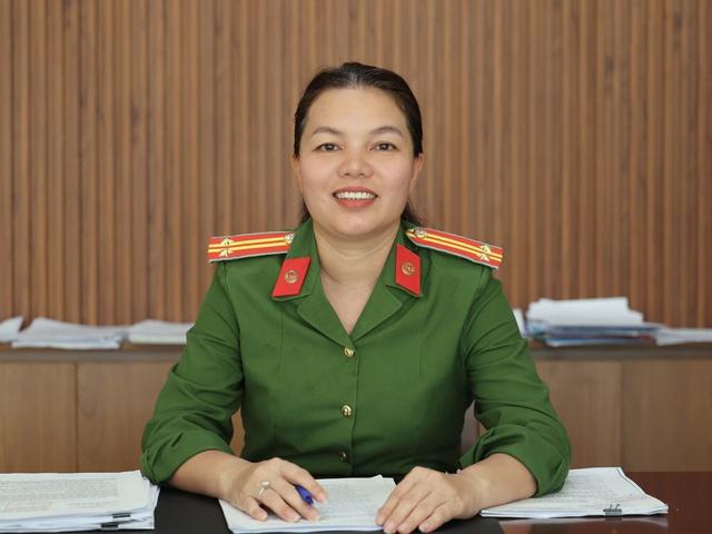Giữ Tổ quốc bình yên: Câu chuyện tử tế của nữ chỉ huy hết lòng vì dân- Ảnh 1.