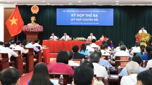 Cán bộ nghỉ việc ở TP.HCM được vay 300 triệu để tìm việc- Ảnh 2.