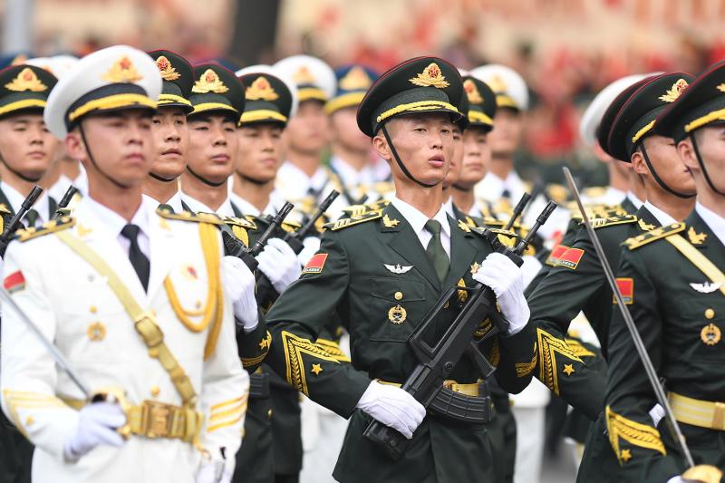 Bật mí những loại súng của khối quân đội nước ngoài tham gia diễu binh A80- Ảnh 5.