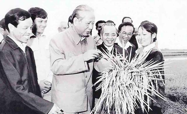 80 năm 'làm cho người nghèo thì đủ ăn, người đủ ăn thì khá giàu, người giàu thì giàu thêm'- Ảnh 1.