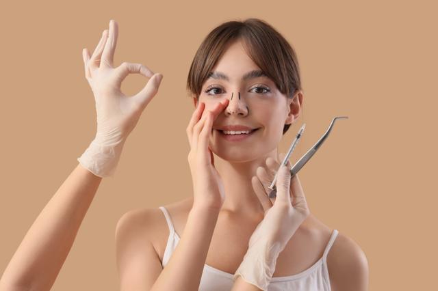 Tạo hình thẩm mỹ - ‘con dao hai lưỡi’ hay bước chuyển mình hoàn hảo?- Ảnh 1.