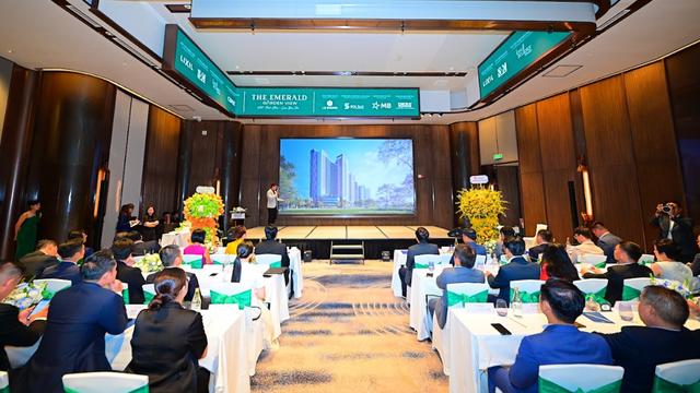 Lê Phong Group ký kết hợp tác chiến lược Dự án The Emerald Garden View- Ảnh 1.