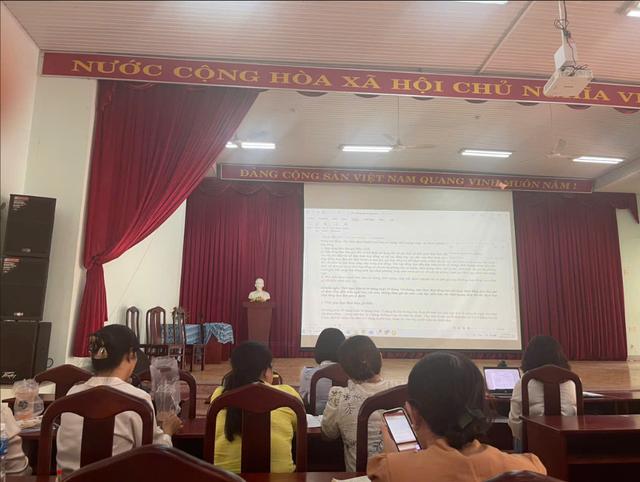 Phụ huynh Phan Thiết thở phào nhẹ nhõm khi học bán trú tiếp tục được triển khai - Ảnh 1. Phụ huynh Phan Thiết thở phào nhẹ nhõm khi học bán trú tiếp tục được triển khai - Ảnh 1.