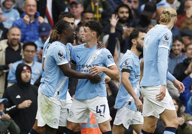 Haaland ‘dạy’ Sesko cách đá tiền đạo, Man City đè bẹp M.U: Chênh lệch đẳng cấp- Ảnh 1.