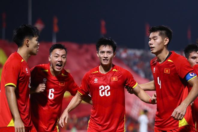 Thanh Nhàn ghi bàn đẳng cấp, U.23 Việt Nam thắng Yemen: VFF thưởng lớn vì tấm vé vàng châu Á - Ảnh 5.