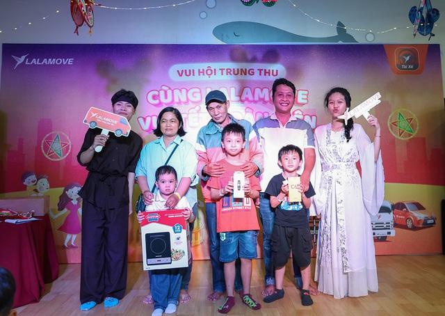 Lalamove mang Trung Thu ấm áp đến từng gia đình của Đối tác tài xế - Ảnh 4.