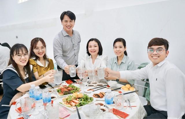 ‘Bữa cơm Công đoàn’ gắn kết người lao động EVNGENCO3 - Ảnh 6.