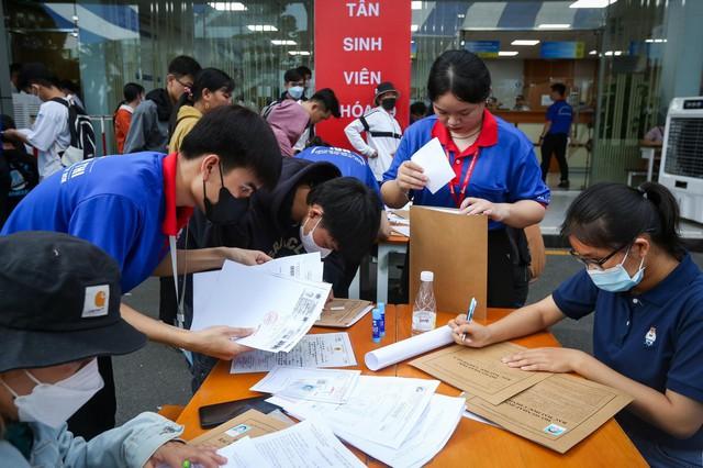 Xét học bạ vào đại học, có nên duy trì? - Ảnh 2.