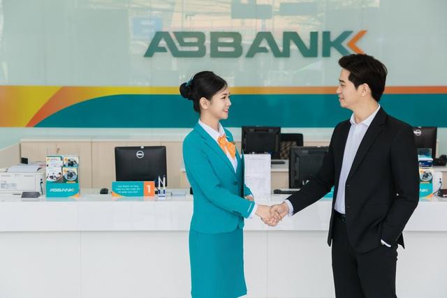 ABBANK hỗ trợ doanh nghiệp dệt may tiếp cận vốn với lãi suất từ 2,35%/năm  - Ảnh 4.