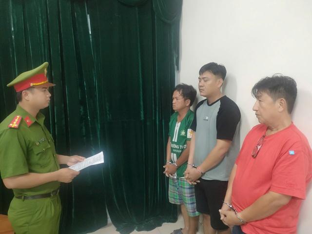 TP.HCM: Bắt khẩn cấp 4 người gây rối trật tự công cộng tại phường An Lạc - Ảnh 1.