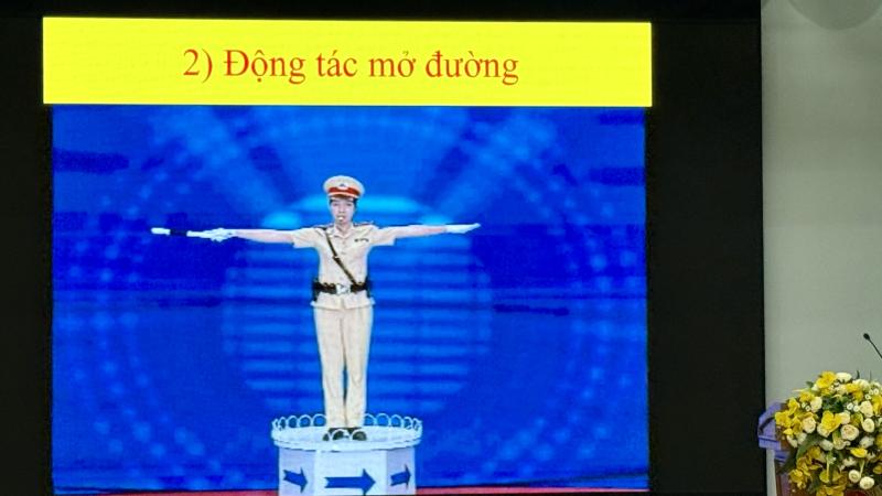 Công an xã ở TP.HCM sẽ tham gia điều tiết, xử lý vi phạm cùng CSGT- Ảnh 2.