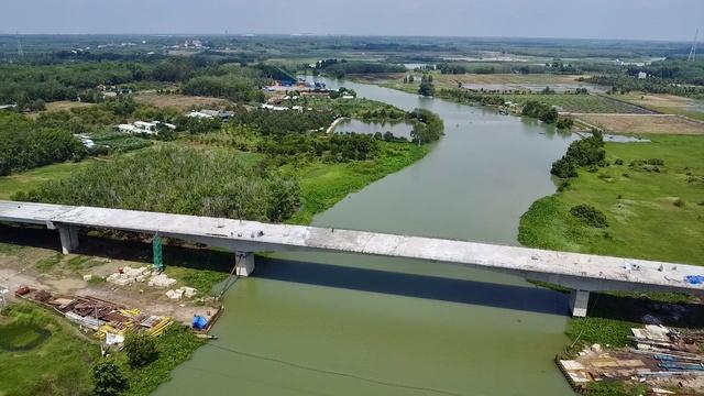 TP.HCM: Tạm đóng nhiều đoạn đường Hồ Chí Minh để hoàn thiện 4 cây cầu - Ảnh 3.
