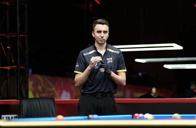 Cú sốc ở giải billiards vô địch thế giới 10 bi nam 2025: Ngôi sao Fedor Gorst bị loại 
- Ảnh 1.