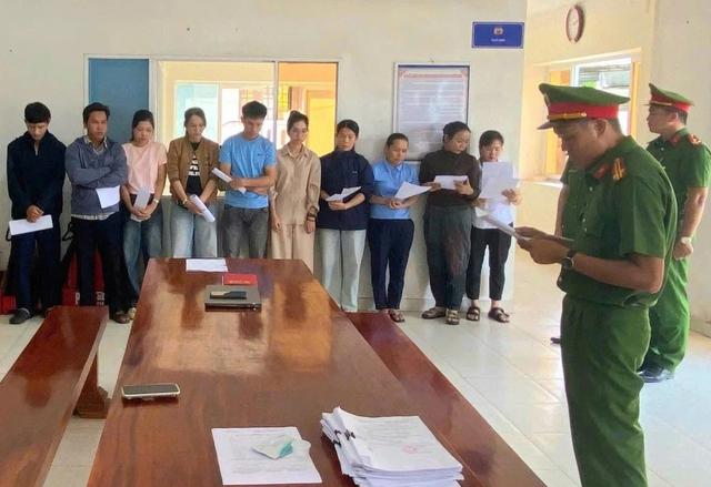 Làm giả hàng trăm hồ sơ y tế, trục lợi bảo hiểm nhân thọ - Ảnh 1.