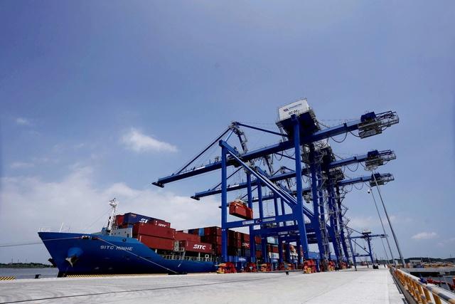 Đồng Nai thu hút 2 tỉ USD vốn FDI trong 8 tháng đầu năm 2025 - Ảnh 1.