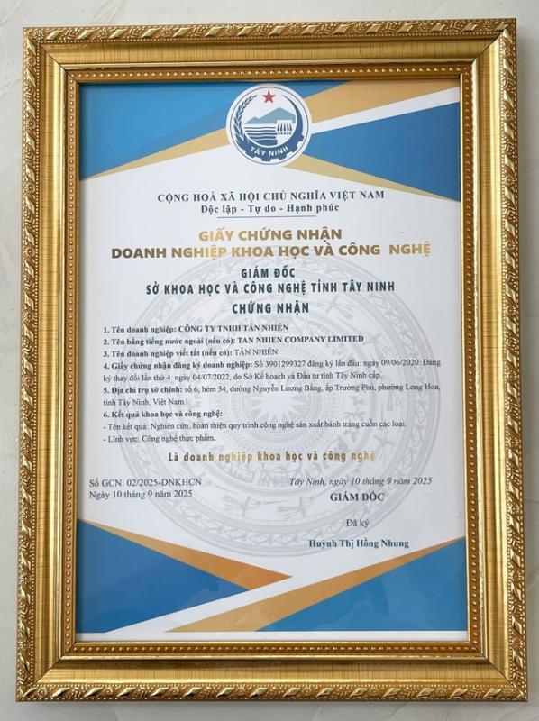 Một doanh nghiệp làm bánh tráng nhận danh hiệu 'Doanh nghiệp Khoa học và Công nghệ'- Ảnh 2.