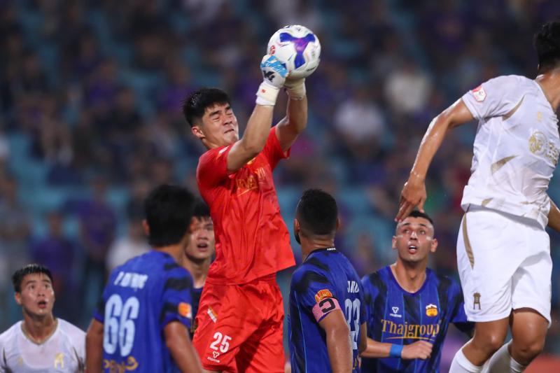 Nghịch lý xuất khẩu cầu thủ của HAGL- Ảnh 2.