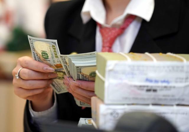 Giá USD hôm nay 12.9.2025: Liên tục giảm- Ảnh 1.