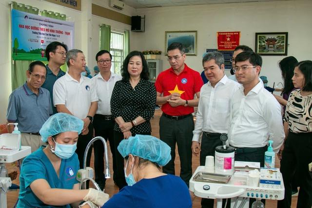 Triển khai chăm sóc răng miệng cho học sinh và người cao tuổi tại Côn Đảo- Ảnh 1.