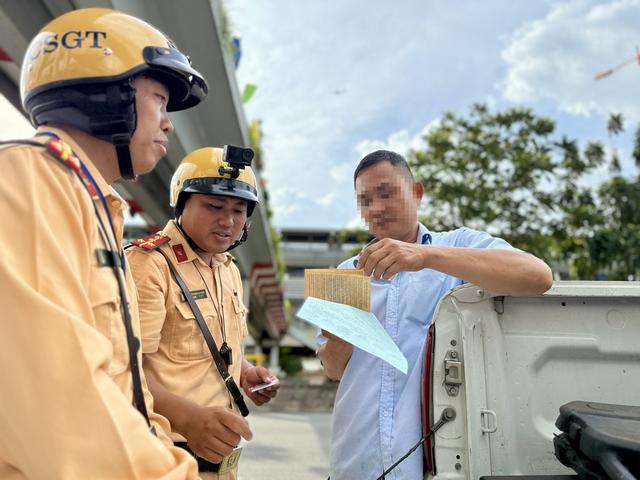 CSGT: TP.HCM chỉ có 2 vụ ùn ứ trong 4 ngày nghỉ lễ Quốc khánh 2.9- Ảnh 3.