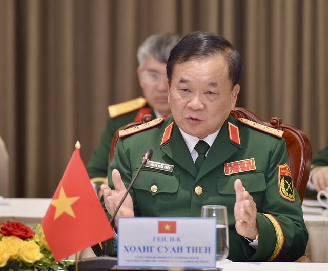 Thứ trưởng Bộ Quốc phòng Nga nhận Huân chương Hữu nghị Việt Nam trao tặng- Ảnh 1.
