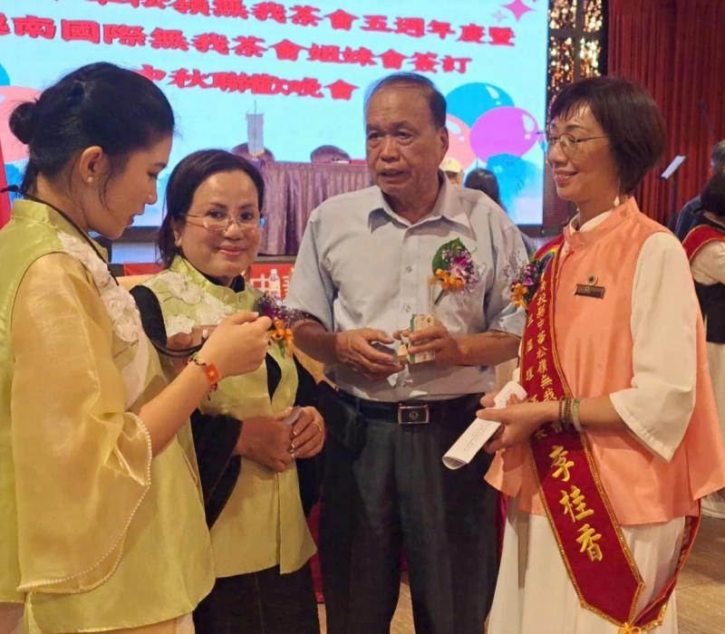 Kết nghĩa Hội trà Tùng Lĩnh Nam Đầu: Đưa văn hóa trà Việt đến bạn bè quốc tế- Ảnh 4.