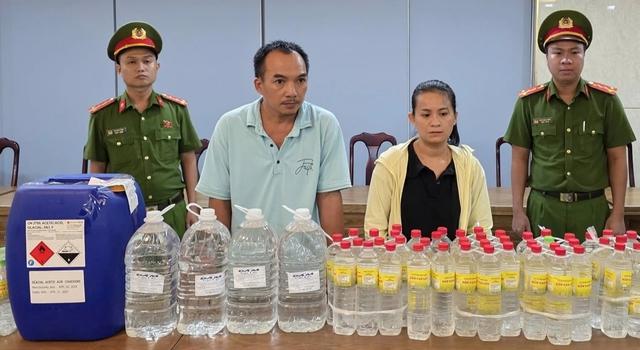 Thủ đoạn tinh vi, lời khai 'lạnh người' sau những lô yến, giấm giả ở Đà Nẵng- Ảnh 1.