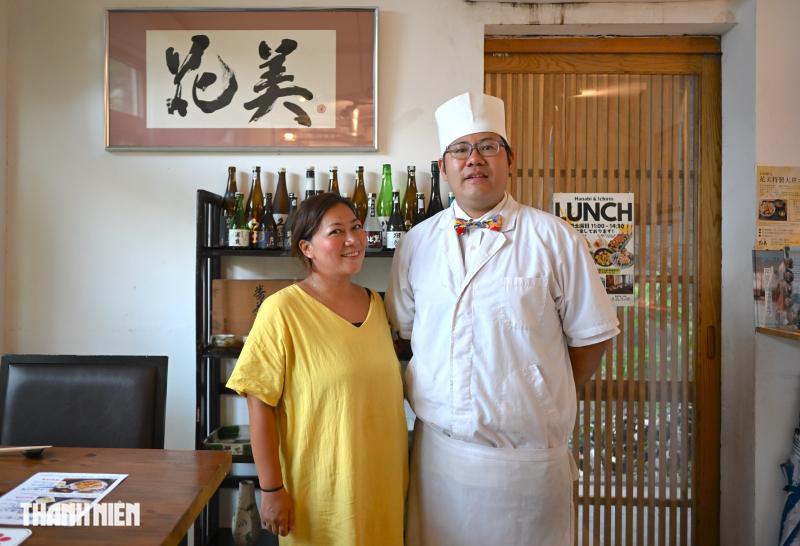 'Kiếp trước tôi là người Việt': Vợ chồng Nhật kể chuyện sống ở TP.HCM - Ảnh 1.
