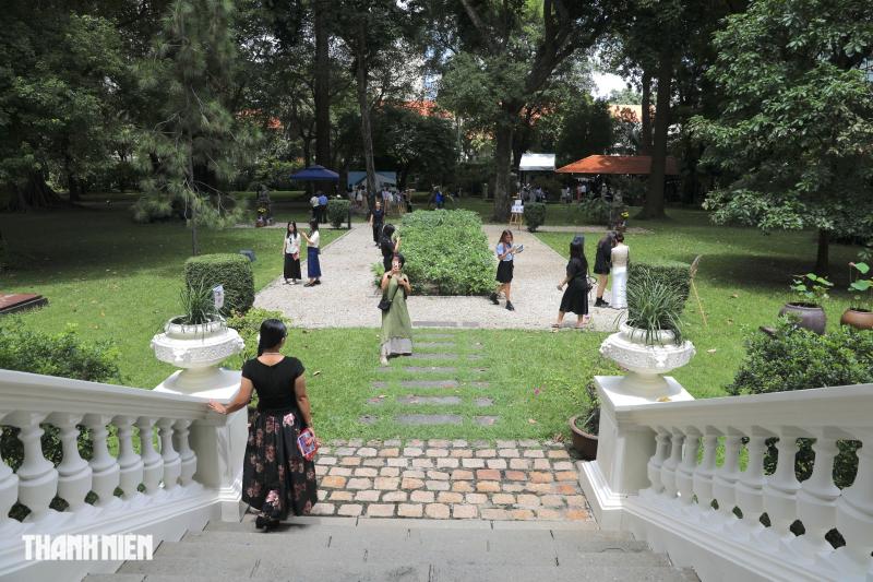 Dinh thự Pháp hơn 150 tuổi đẹp lộng lẫy, nằm giữa trung tâm phường Sài Gòn - Ảnh 12.