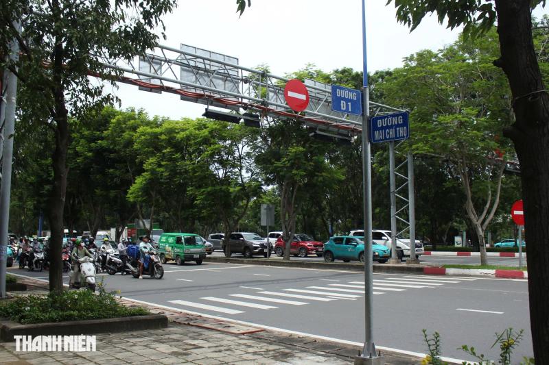Cận cảnh đường có làn riêng cho xe đạp ở TP.HCM: Rộng và mát mẻ - Ảnh 10.