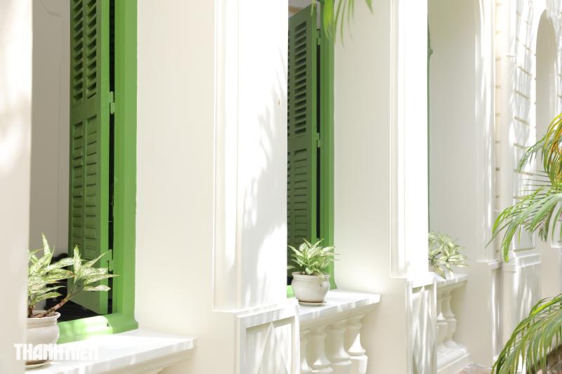 Dinh thự Pháp hơn 150 tuổi đẹp lộng lẫy, nằm giữa trung tâm phường Sài Gòn - Ảnh 11.