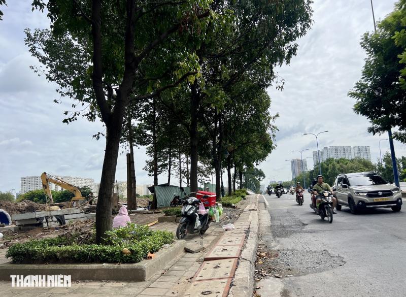 Cận cảnh đường có làn riêng cho xe đạp ở TP.HCM: Rộng và mát mẻ - Ảnh 7.