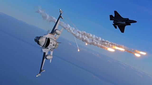 Ba Lan tuyên bố bắn rơi UAV Nga, NATO họp bàn - Ảnh 2.