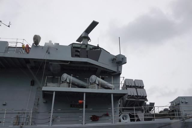 HMS Richmond đang thăm TP.HCM uy lực đến mức nào? - Ảnh 4.