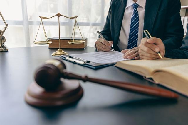 Tòa bác toàn bộ yêu cầu khởi kiện Manulife của nguyên đơn- Ảnh 1.