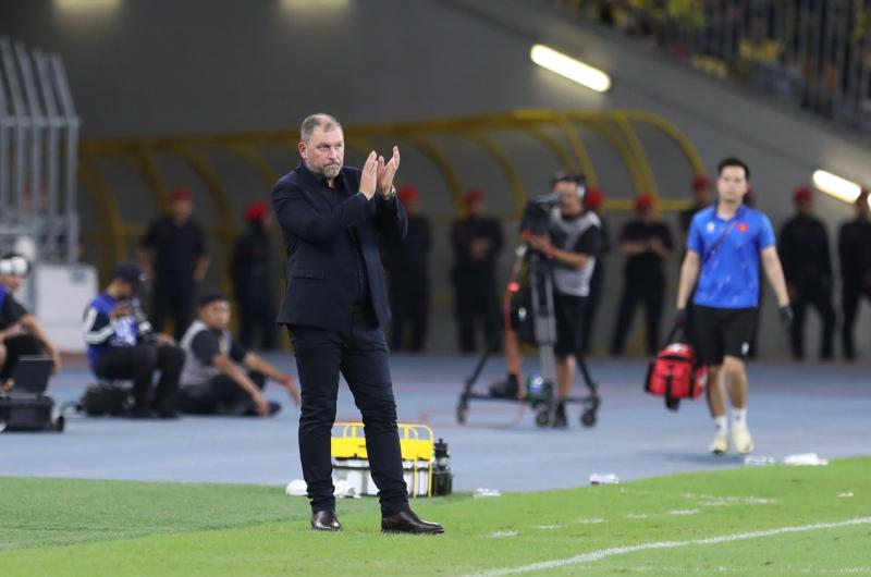 Bất thường trong hồ sơ nhập tịch Malaysia của 7 cầu thủ, dẫn đến án phạt nặng từ FIFA- Ảnh 3.