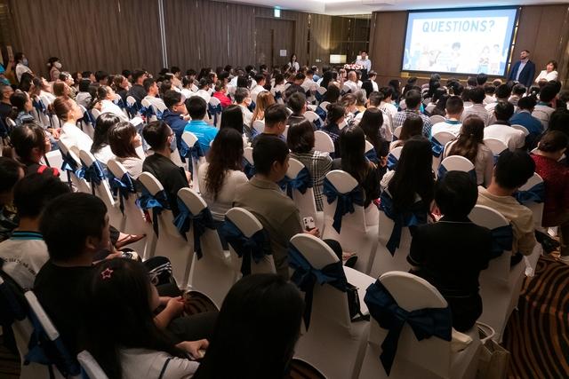 Xin visa du học Mỹ, viên chức lãnh sự lưu ý gì về mạng xã hội? - Ảnh 1.