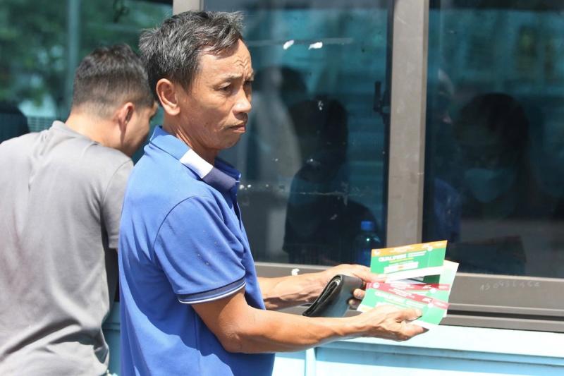 Trận U.23 Việt Nam và vòng loại châu Á không dùng VAR, trang phục đỏ ra quân: Màu may mắn!- Ảnh 1.