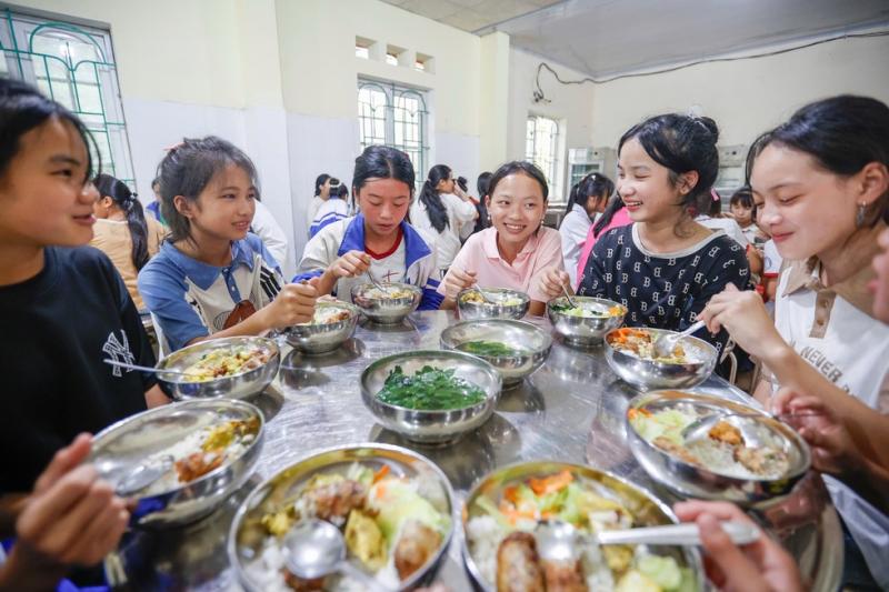 Bao giờ tầm vóc người Việt Nam được cải thiện: Thanh niên Việt Nam vẫn thấp hơn Thái Lan- Ảnh 2.