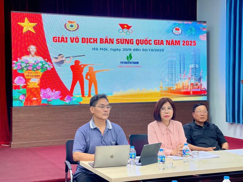 Nhà vô địch ASIAD Phạm Quang Huy và tốp 4 Olympic Trịnh Thu Vinh đấu giải bắn súng quốc gia- Ảnh 5.