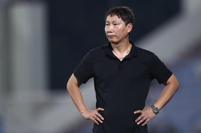 Đội tuyển Việt Nam đại phẫu: Trẻ hơn, cao hơn và 'Tây' hơn nữa- Ảnh 1.